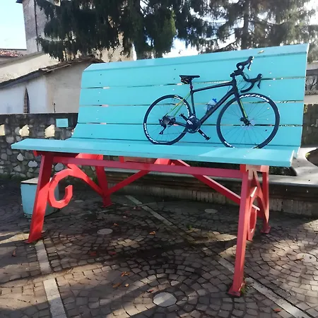 Langhe - Trilocale Nel Cuore Della Citta Lägenhet